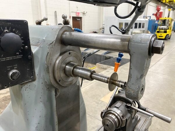 Hardinge MV Horizontal Mill | Power Feed, Index Centers - #50356 - Image 4