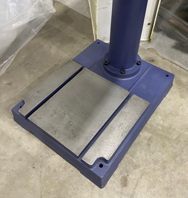 Dayton Drill Press | 1" Cap, 20", 1.5HP, Hand Feed, Free Standing - #50390 - Image 5