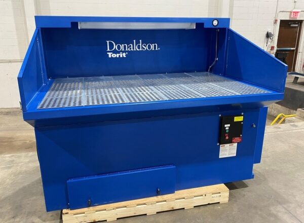 Donaldson Torit Downdraft Bench DB3000