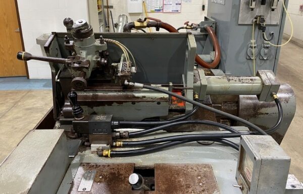 Cincinnati 220 8 Centerless Grinder | 3" Dia. Grind Cap, Electro-Hyd. Infeed - #50735 - Image 7