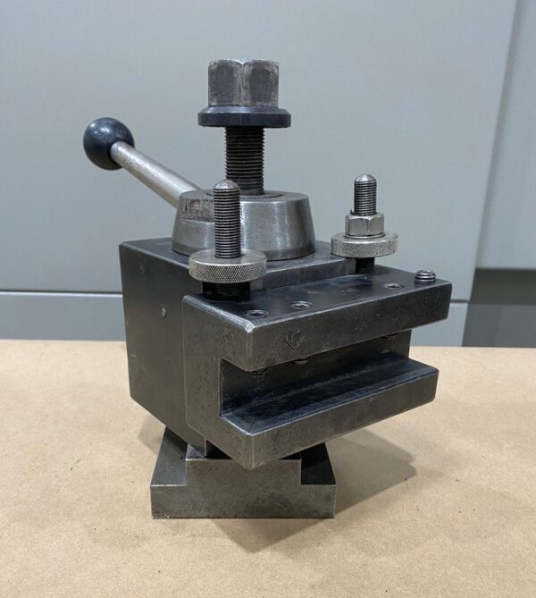 Aloris Indexable Tool Post Model DA | For 17" - 48" Swing Lathes, Wedge Type - #50863 - Image 3