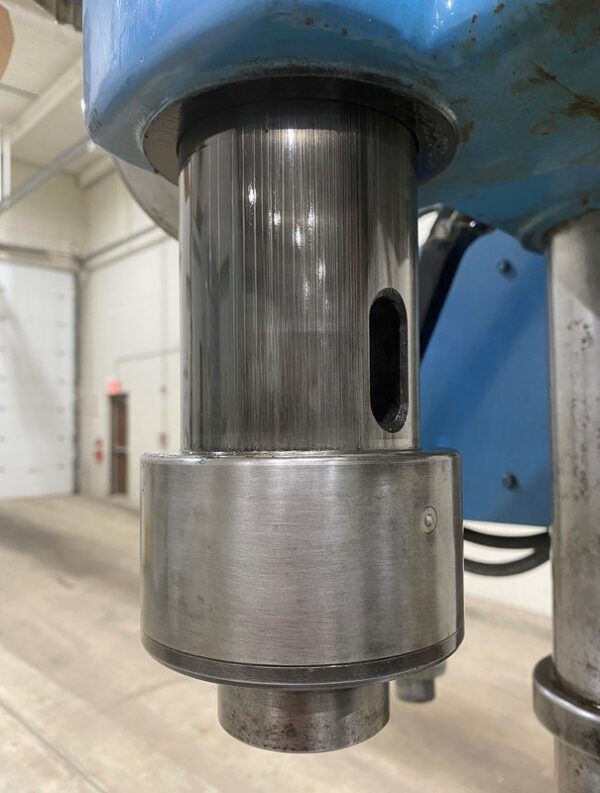 1-3/4" Yuasa AUX-500 | 3 HP, 4MT Taper, 20" x 13" Table, 100 - 1500 RPM - #51159 - Image 4