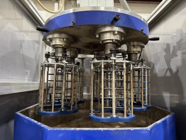 2.9 CuFt OTEC DF70 Drag Finisher | 7"Dia x 9.8"H Part Cap, Dry, 2002(2) - #51428 - Image 6