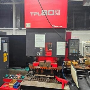 88T Amada TPL 80SI | 5"Strk, Wet Clutch, 17.9"SH, 40" x 23" x 5.3" Bolster, 2000 - #51544