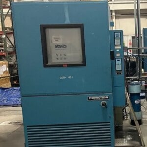 Thermotron SM 32